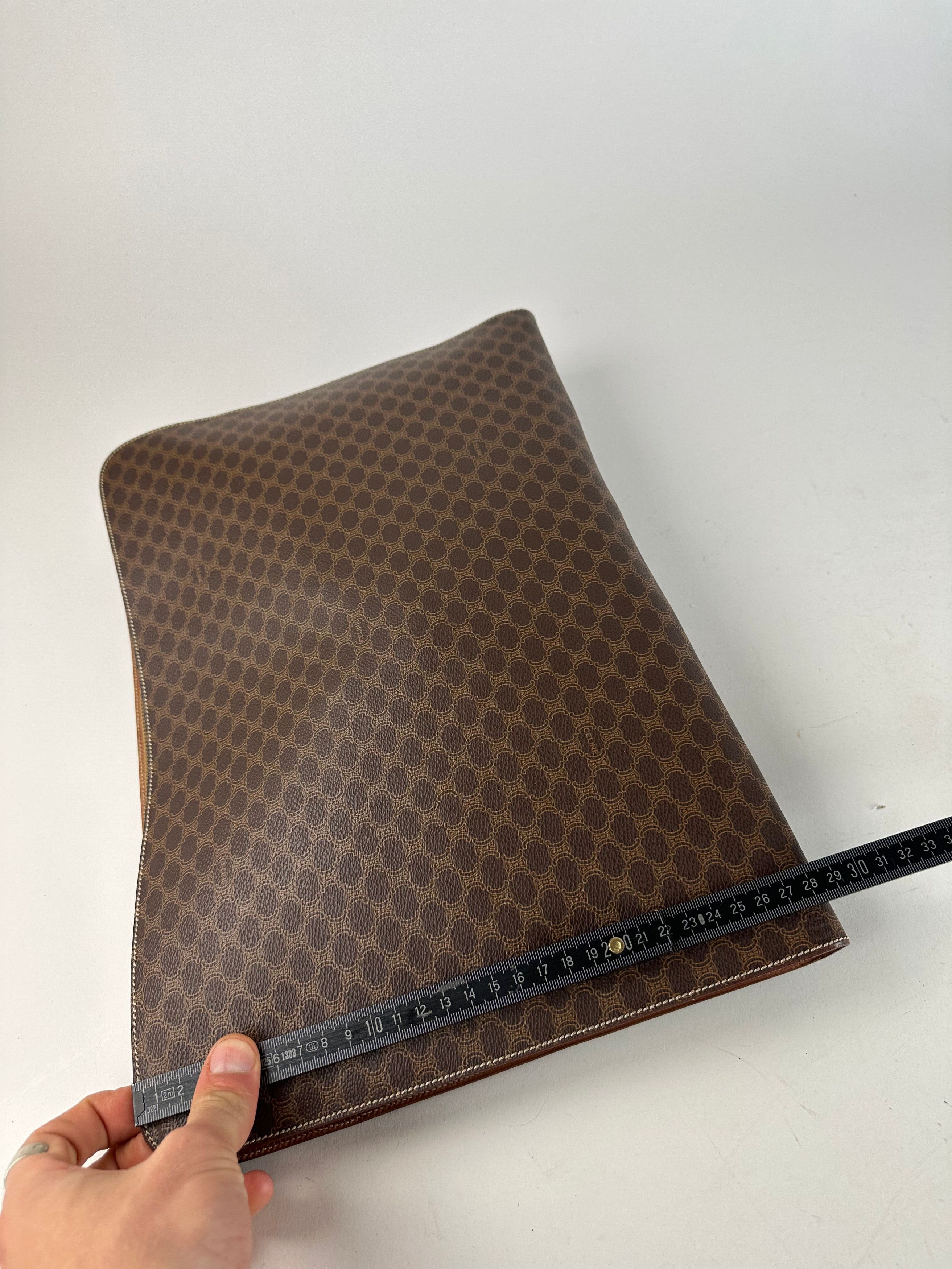 Celine Vintage Paris Triomphe Monogram Leather Clutch Brown Size ONE SIZE - 10 Thumbnail