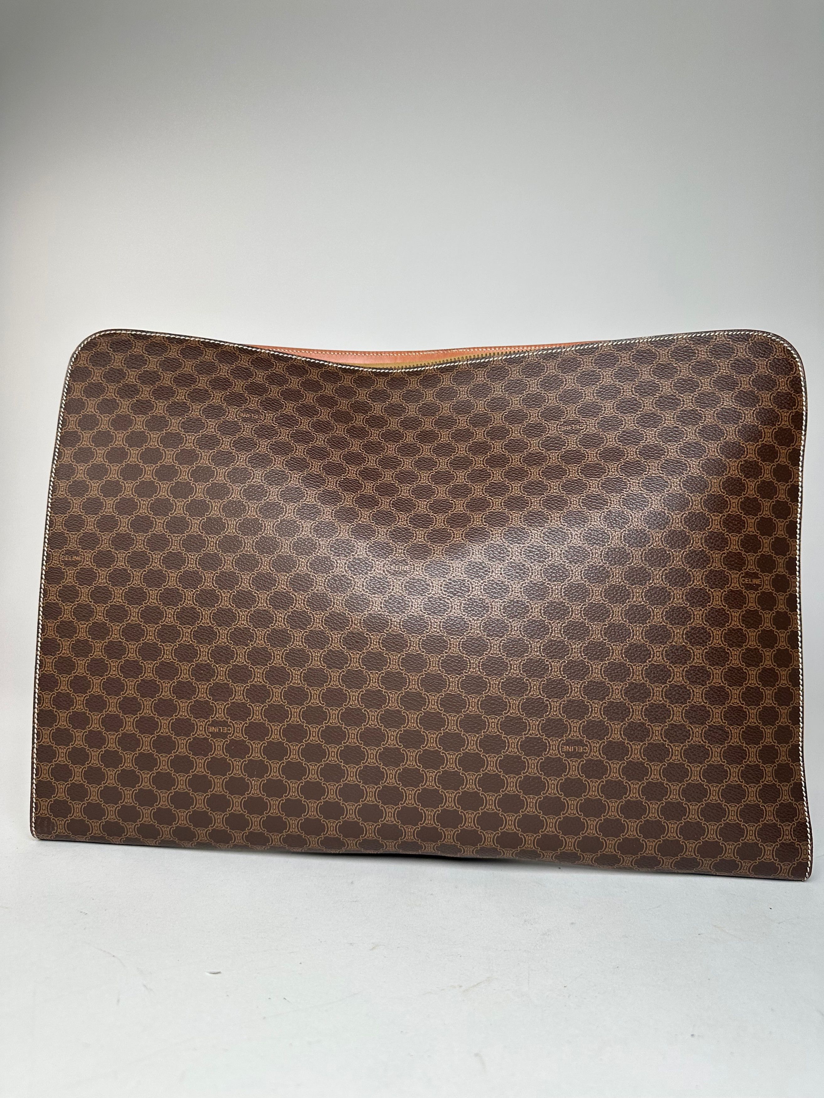 Celine Vintage Paris Triomphe Monogram Leather Clutch Brown Size ONE SIZE - 13 Thumbnail