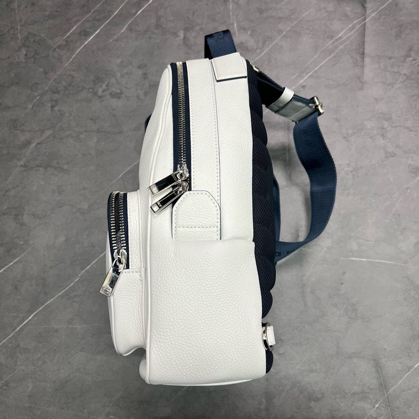 Dior Dior Collab Limited Shoulder Bag 38 Women Size ONE SIZE - 3 Thumbnail