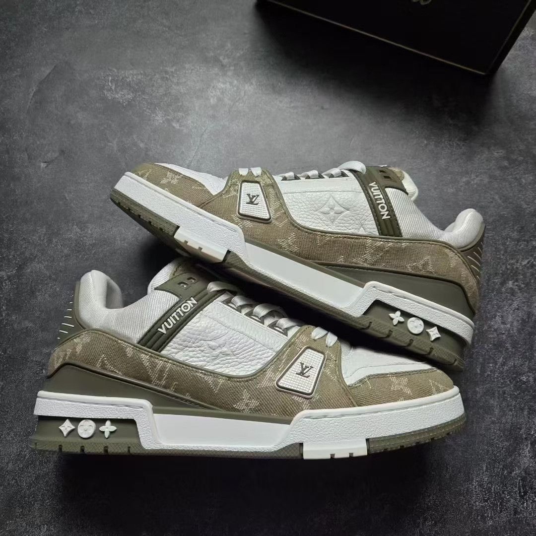 Louis Vuitton Louis Vuitton Training Green Lowtop Sneakers 25 Men Size US 10 / EU 43 - 9 Thumbnail