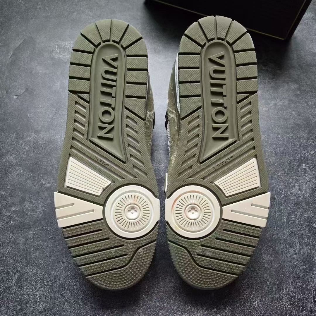 Louis Vuitton Louis Vuitton Training Green Lowtop Sneakers 25 Men Size US 10 / EU 43 - 7 Thumbnail