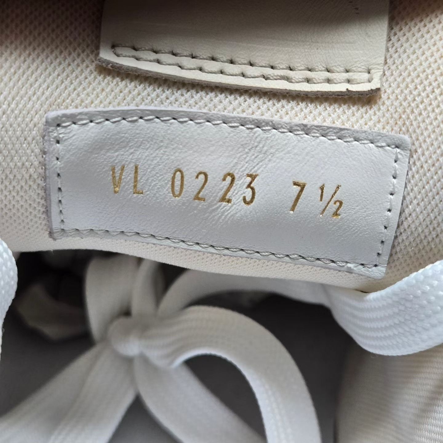 Louis Vuitton Louis Vuitton Training Gray Lowtop Sneakers 41 Men Size US 8.5 / EU 41-42 - 5 Thumbnail