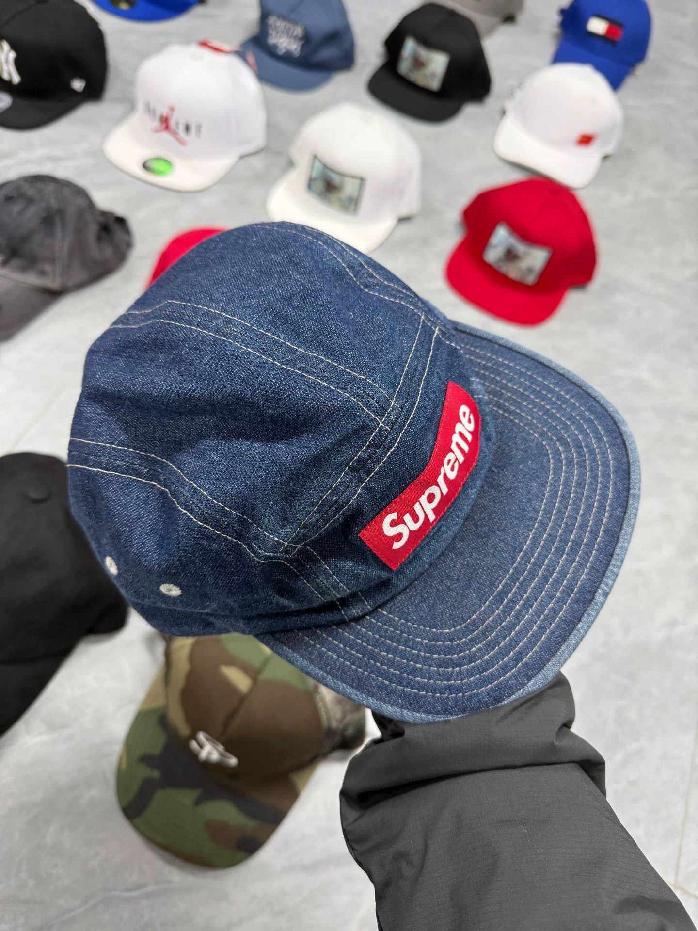Supreme Supreme Denim Cotton Blue Hat 40.5 Men Size ONE SIZE - 2 Thumbnail