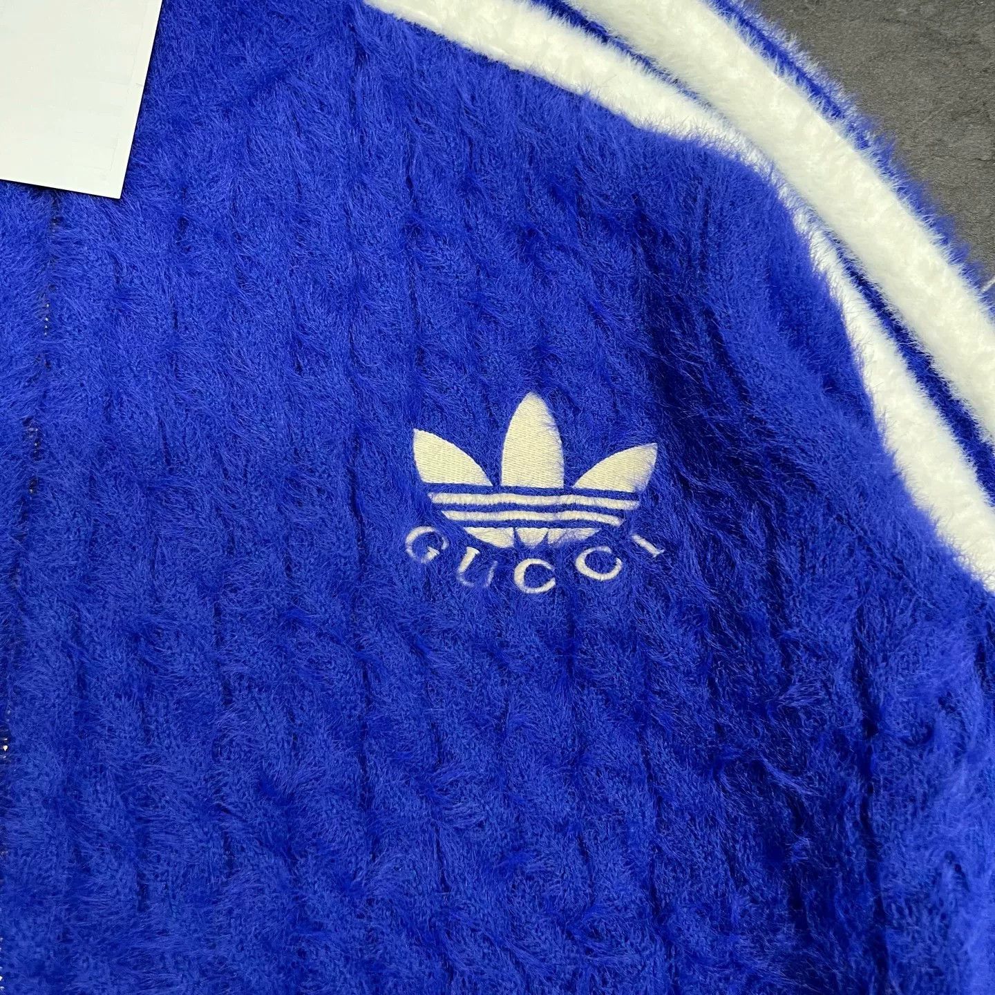 Gucci Gucci Collab Blue Sweater M Women Size M / US 6-8 / IT 42-44 - 2 Thumbnail