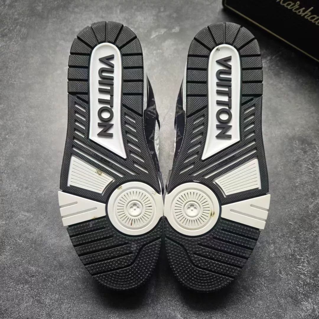 Louis Vuitton Louis Vuitton Training Black Lowtop Sneakers 41 Men Size US 8.5 / EU 41-42 - 6 Thumbnail
