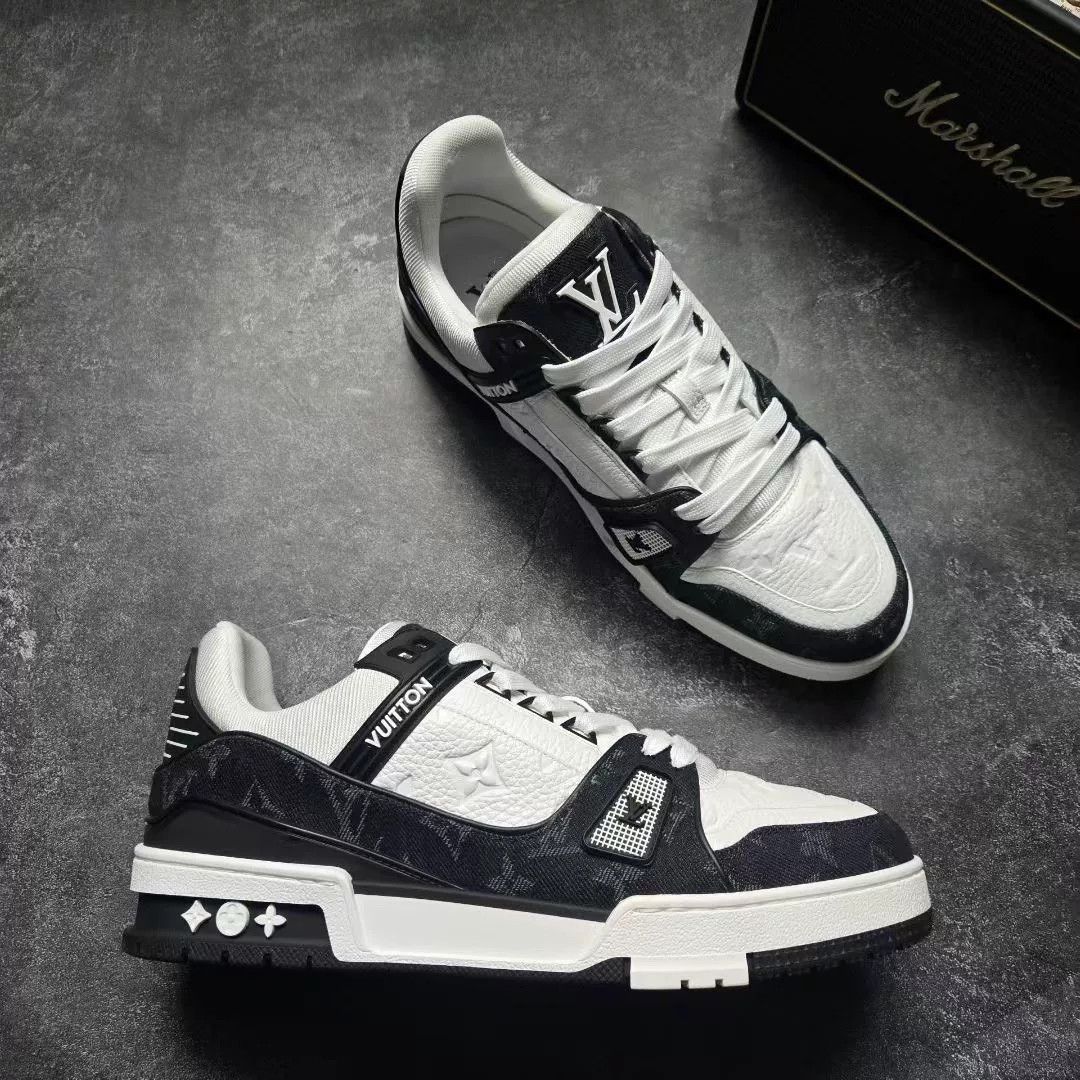Louis Vuitton Louis Vuitton Training Black Lowtop Sneakers 41 Men Size US 8.5 / EU 41-42 - 4 Thumbnail