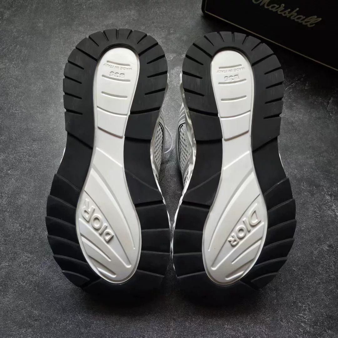 Dior Dior White Lowtop Sneakers 35 Men Size US 5 / EU 37 - 7 Thumbnail