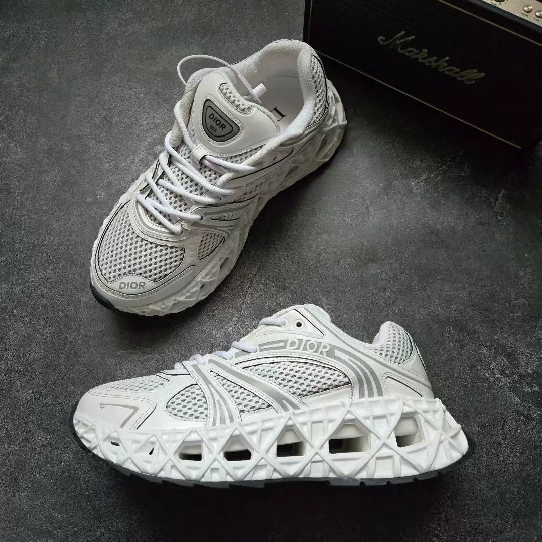 Dior Dior White Lowtop Sneakers 35 Men Size US 5 / EU 37 - 4 Thumbnail