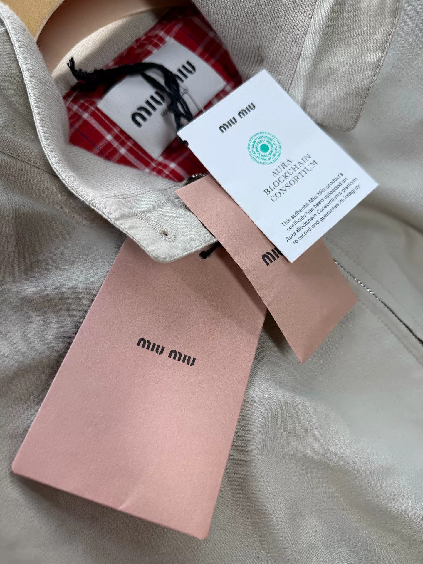Miu Miu Miu Miu Oversized Gray Item 44 Women Size XL / US 12-14 / IT 48-50 - 4 Thumbnail