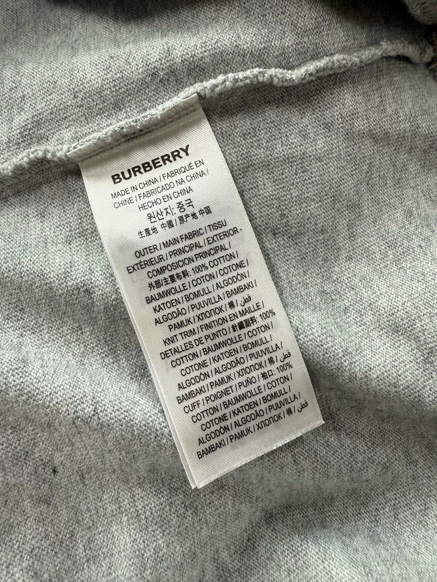 Burberry Burberry Cotton Printed Gray T-Shirt L Men Size US L / EU 52-54 / 3 - 4 Thumbnail