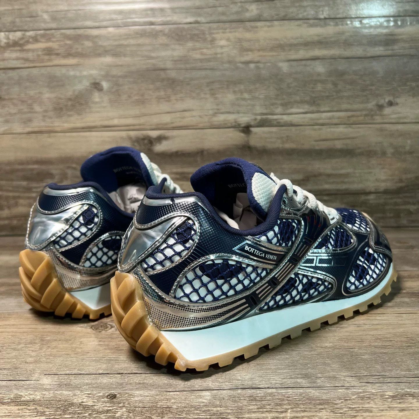 Bottega Veneta Bottega Veneta Blue Lowtop Sneakers 42 Men Size US 9 / EU 42 - 3 Thumbnail