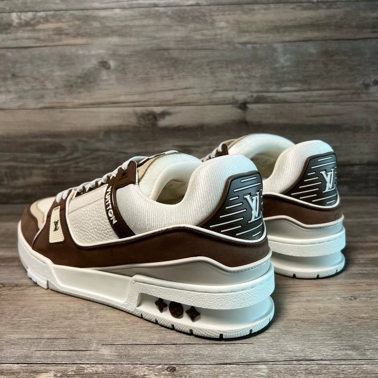 Louis Vuitton Louis Vuitton Training White Lowtop Sneakers 41 Men Size US 8.5 / EU 41-42 - 4 Thumbnail