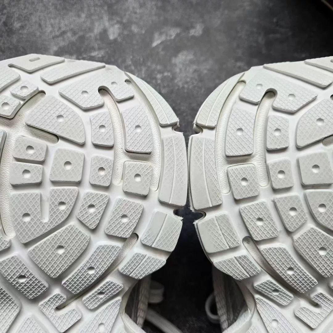 Balenciaga Balenciaga White Sandals XXXL Women Size US 8 / IT 38 - 8 Thumbnail