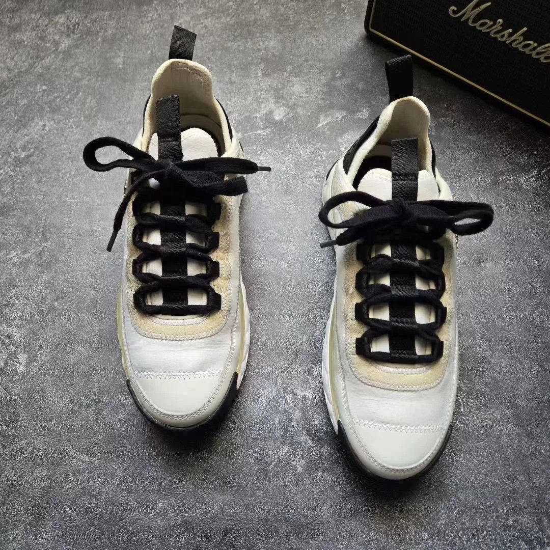 Chanel Chanel Black Lowtop Sneakers 36 Women Size US 6 / IT 36 - 3 Thumbnail
