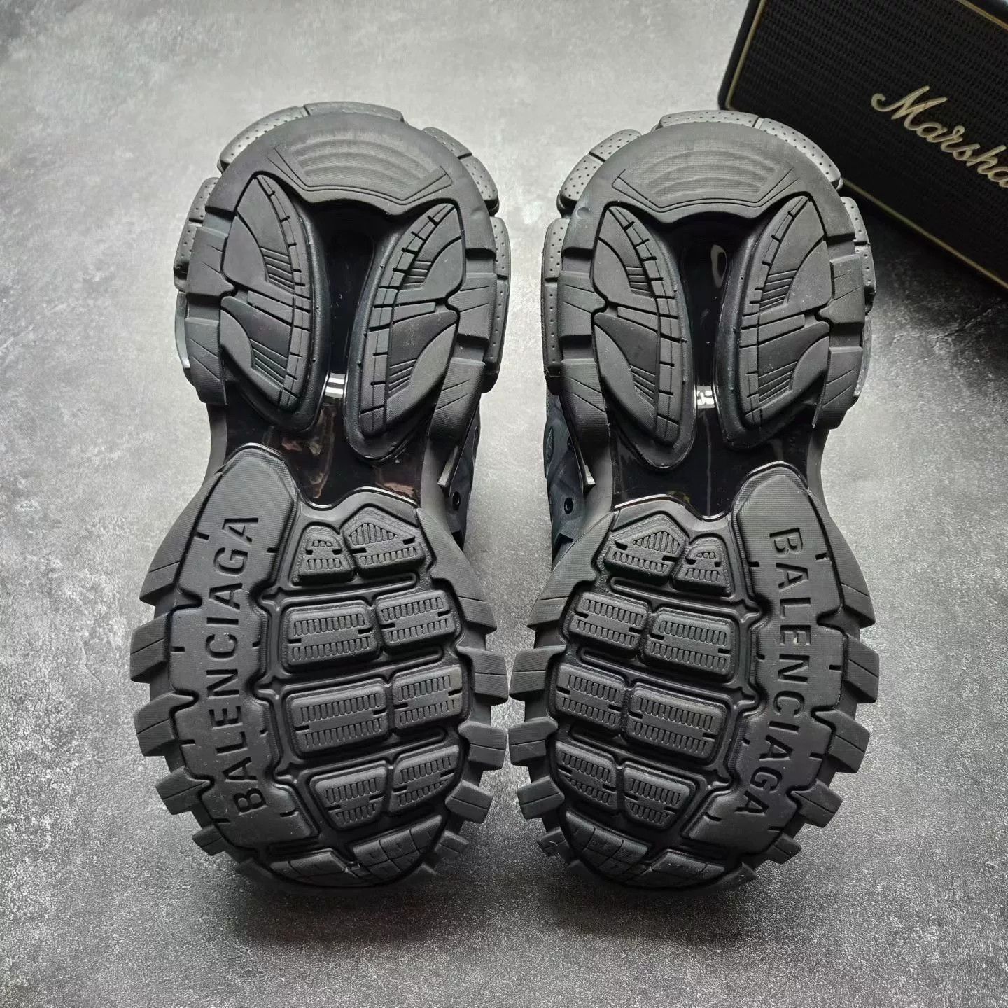 Balenciaga Balenciaga Black Lowtop Sneakers 41 Men Size US 8.5 / EU 41-42 - 7 Thumbnail