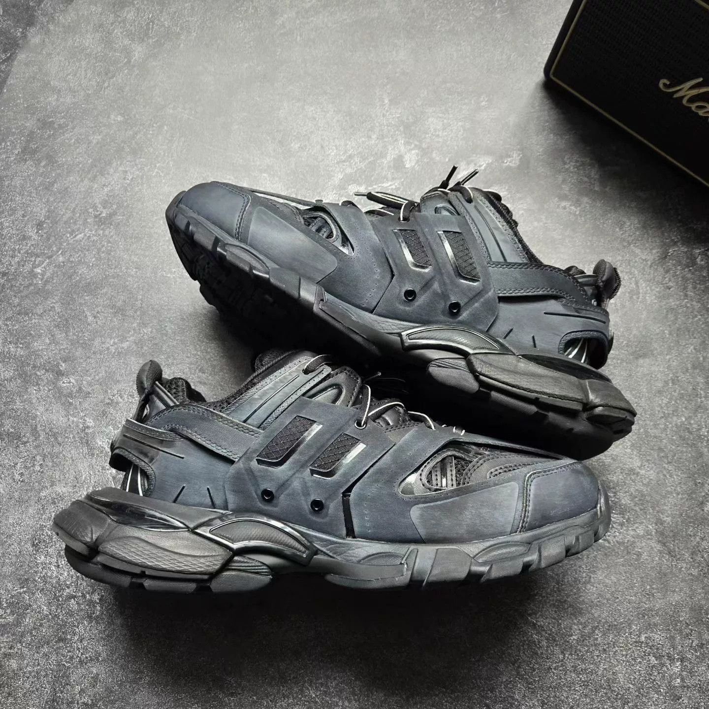 Balenciaga Balenciaga Black Lowtop Sneakers 41 Men Size US 8.5 / EU 41-42 - 2 Thumbnail