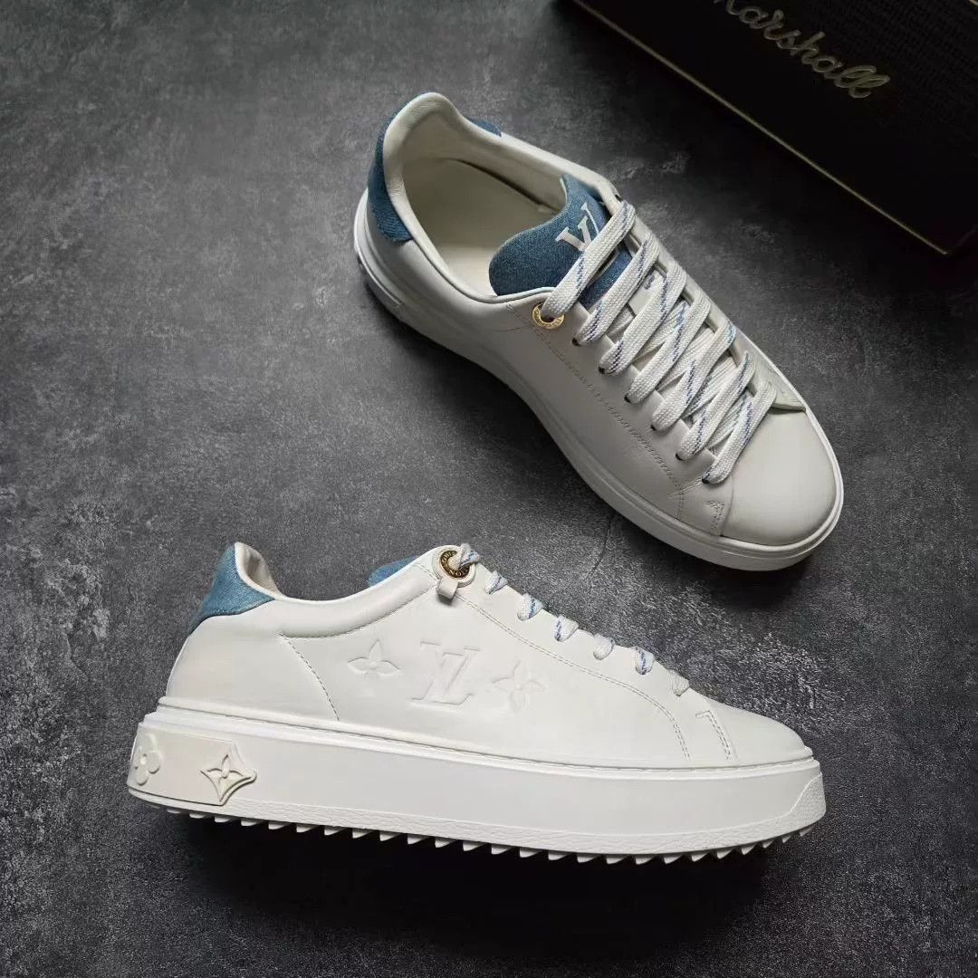 Louis Vuitton Louis Vuitton Blue Lowtop Sneakers 36 Women Size US 6 / IT 36 - 6 Thumbnail