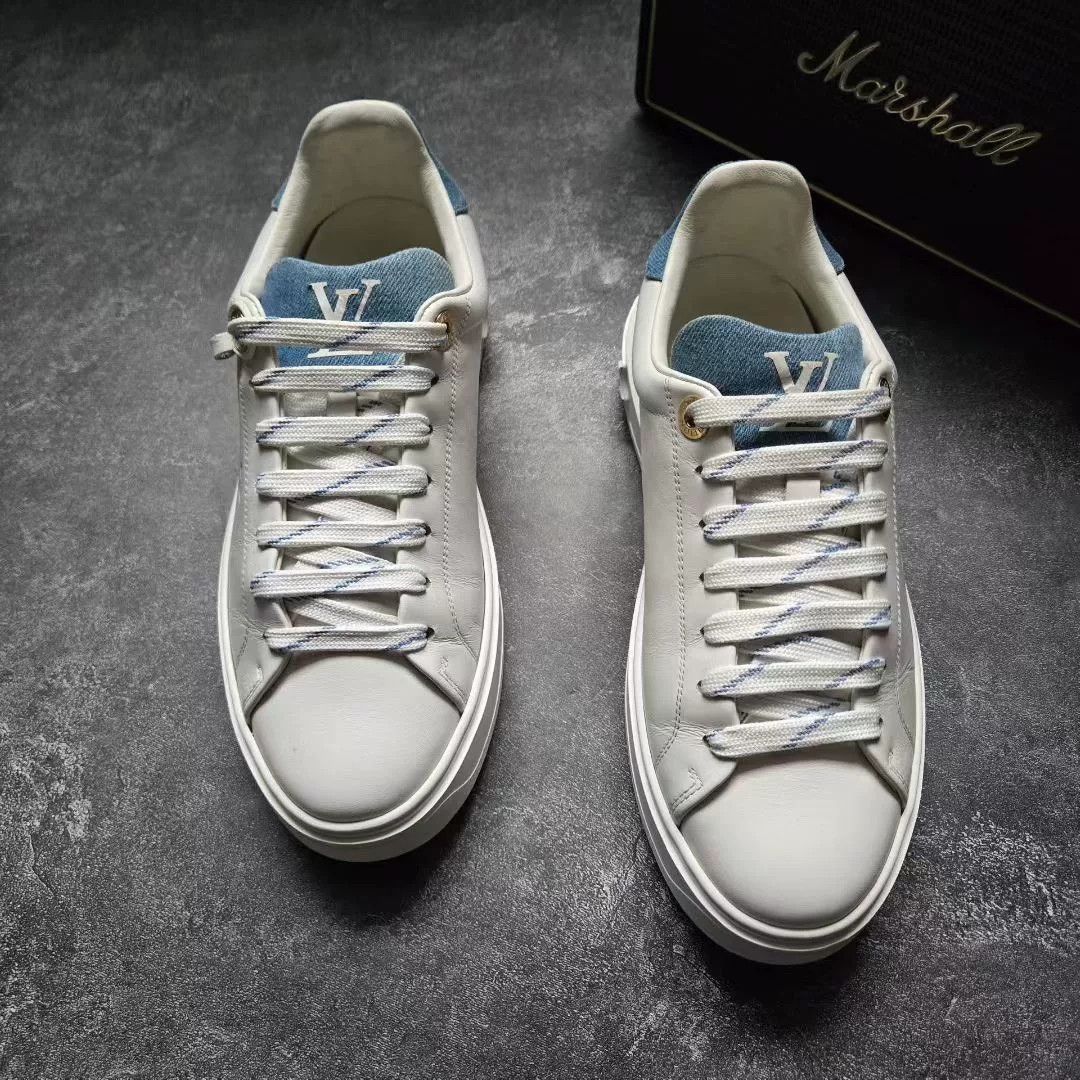 Louis Vuitton Louis Vuitton Blue Lowtop Sneakers 36 Women Size US 6 / IT 36 - 3 Thumbnail