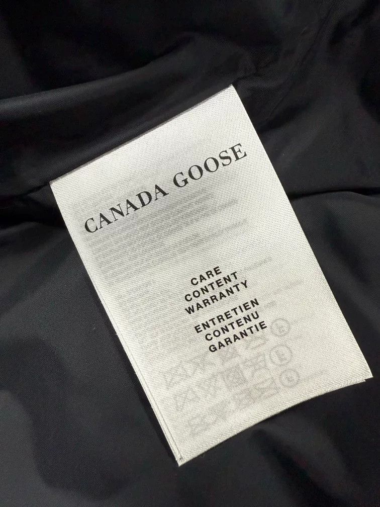 Canada Goose Canada Goose Down Green Tank Top XL Men Size US XL / EU 56 / 4 - 4 Thumbnail