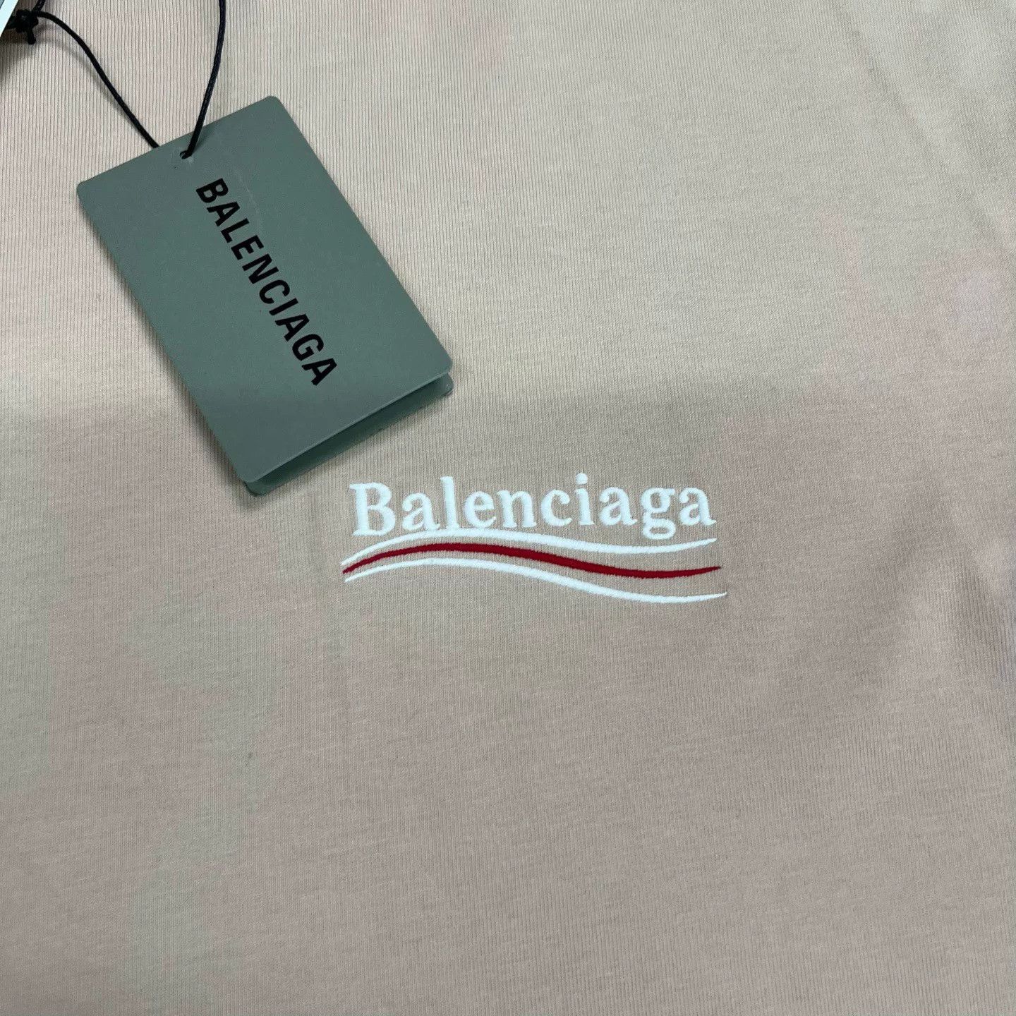Balenciaga Balenciaga Embroidered T-Shirt XS Men Size US XS / EU 42 / 0 - 3 Thumbnail