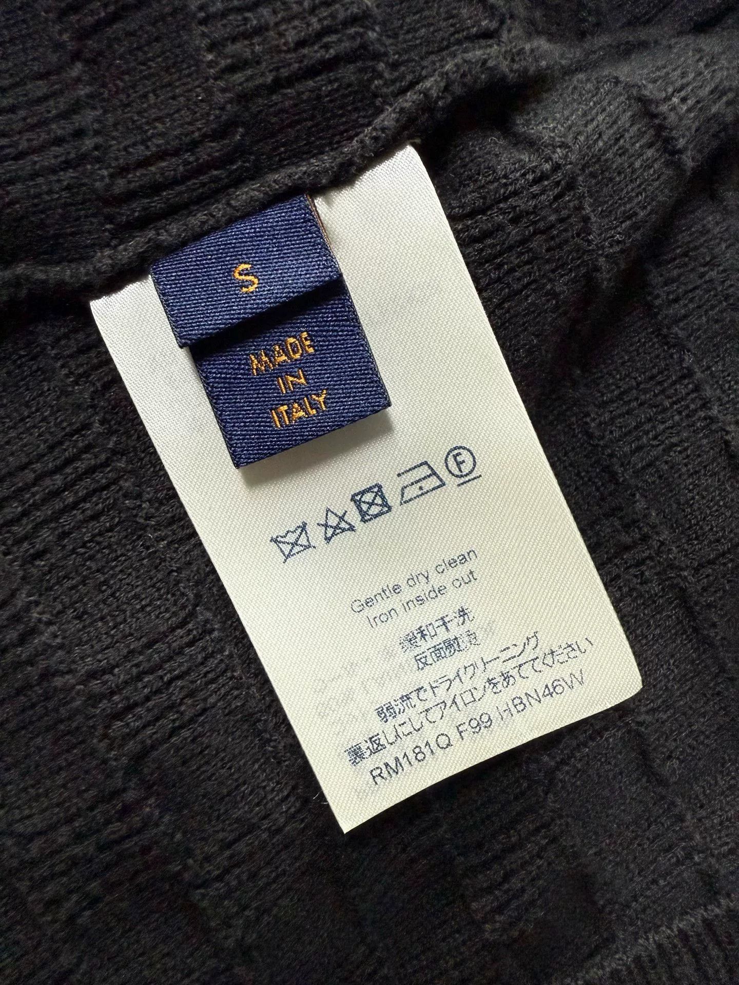 Louis Vuitton Louis Vuitton Wool Black Sweater S Women Size S / US 4 / IT 40 - 4 Thumbnail