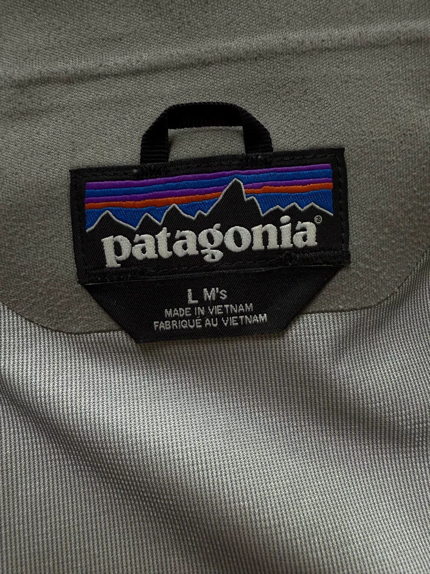 Patagonia Patagonia Beige Light Jacket L Men Size US L / EU 52-54 / 3 - 3 Thumbnail