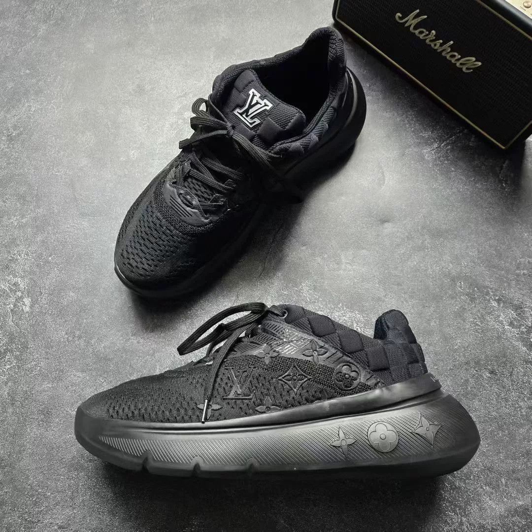 Louis Vuitton Louis Vuitton Black Lowtop Sneakers 41 Men Size US 8.5 / EU 41-42 - 4 Thumbnail