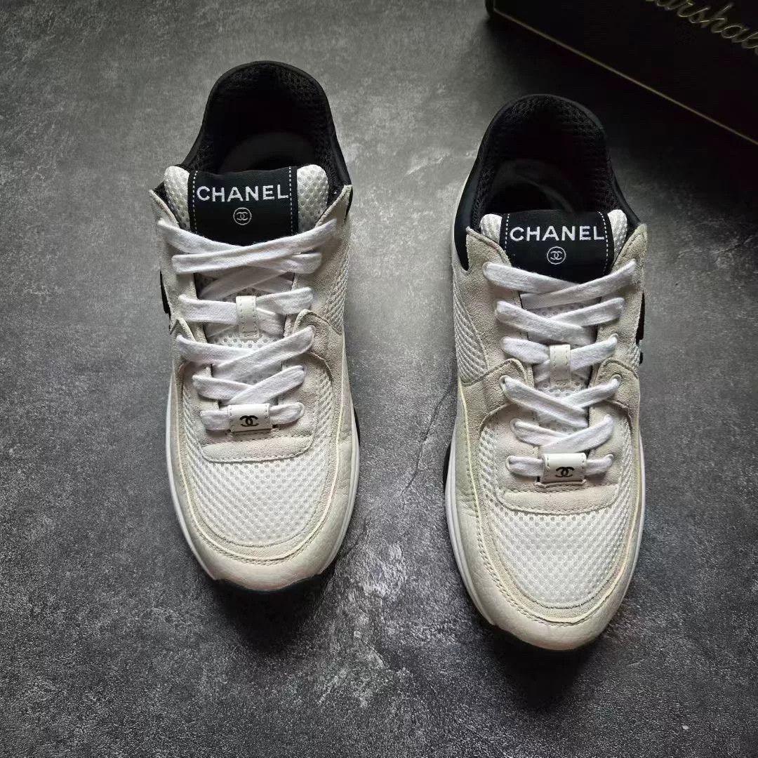 Chanel Chanel Black Lowtop Sneakers 37 Women Size US 6.5 / IT 36.5 - 3 Thumbnail