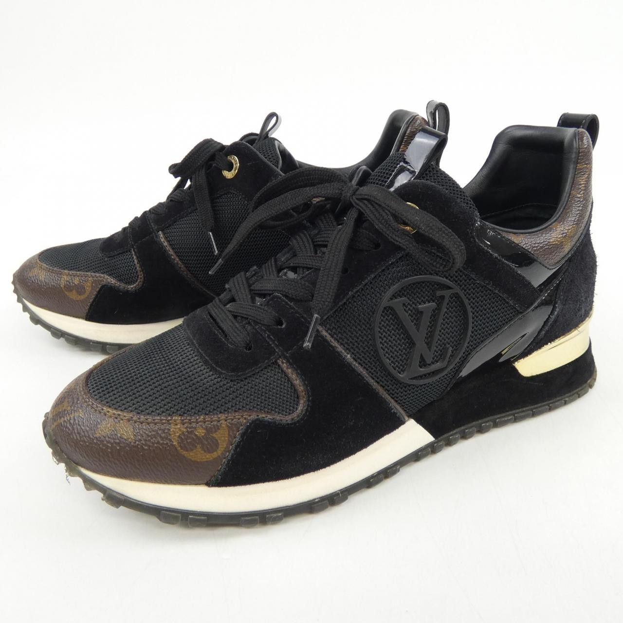 Louis Vuitton Louis Vuitton Louis Vuitton Run Away Line Suede Calf Leather Monogram Patent Canvas Sneakers Leather Shoes DUTY FREE for USA Size ONE SIZE - 3 Thumbnail