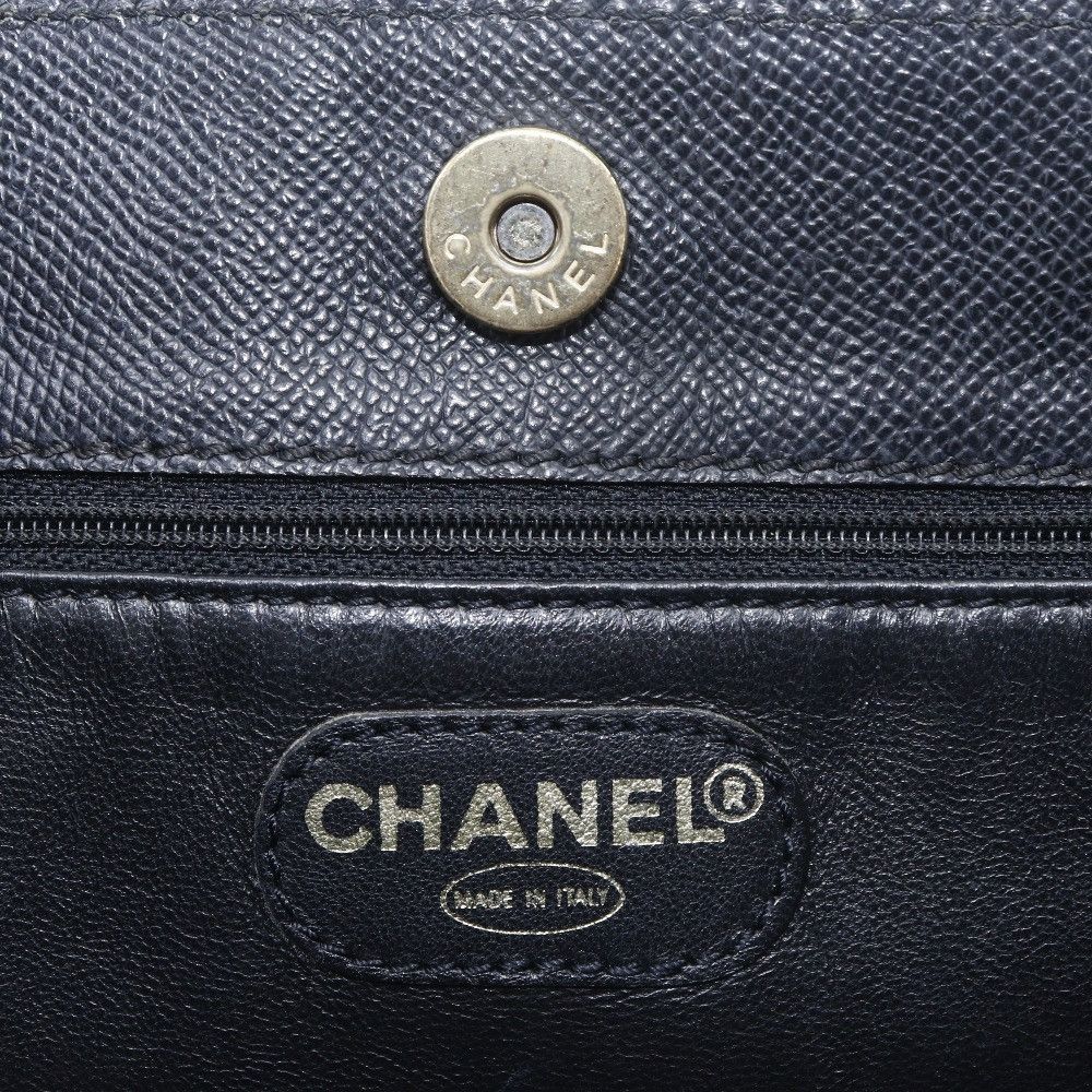 Chanel Chanel Chanel Logo Textured Leather Tote Bag Leather Tote Bag DUTY FREE for USA Size ONE SIZE - 11 Thumbnail