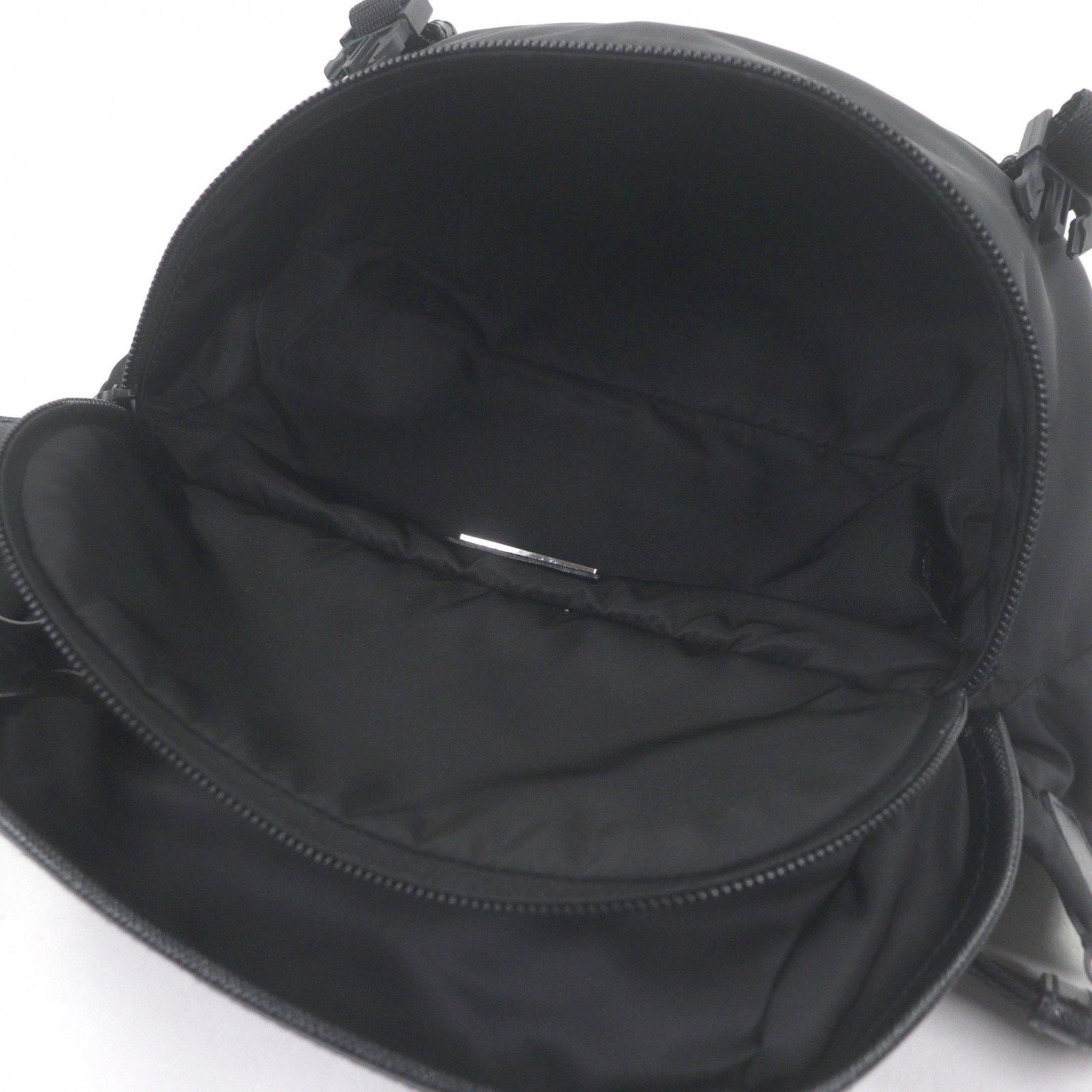 Prada Prada Prada Re-Nylon Shoulder Bag Textile Shoulder Bag DUTY FREE for USA Size ONE SIZE - 6 Thumbnail
