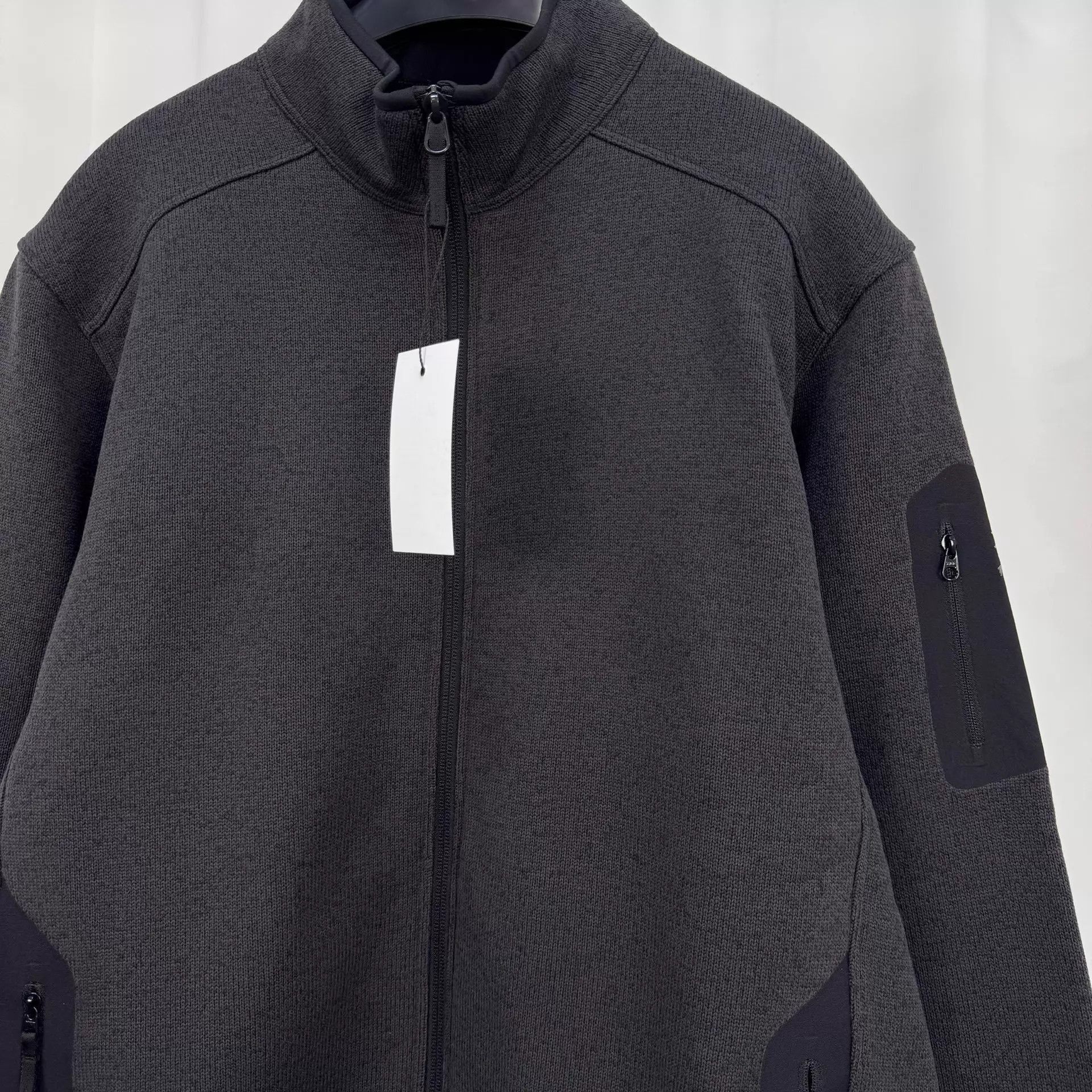 Arc'teryx Black Zip-Up Light Jacket Size L Size US L / EU 52-54 / 3 - 3 Thumbnail