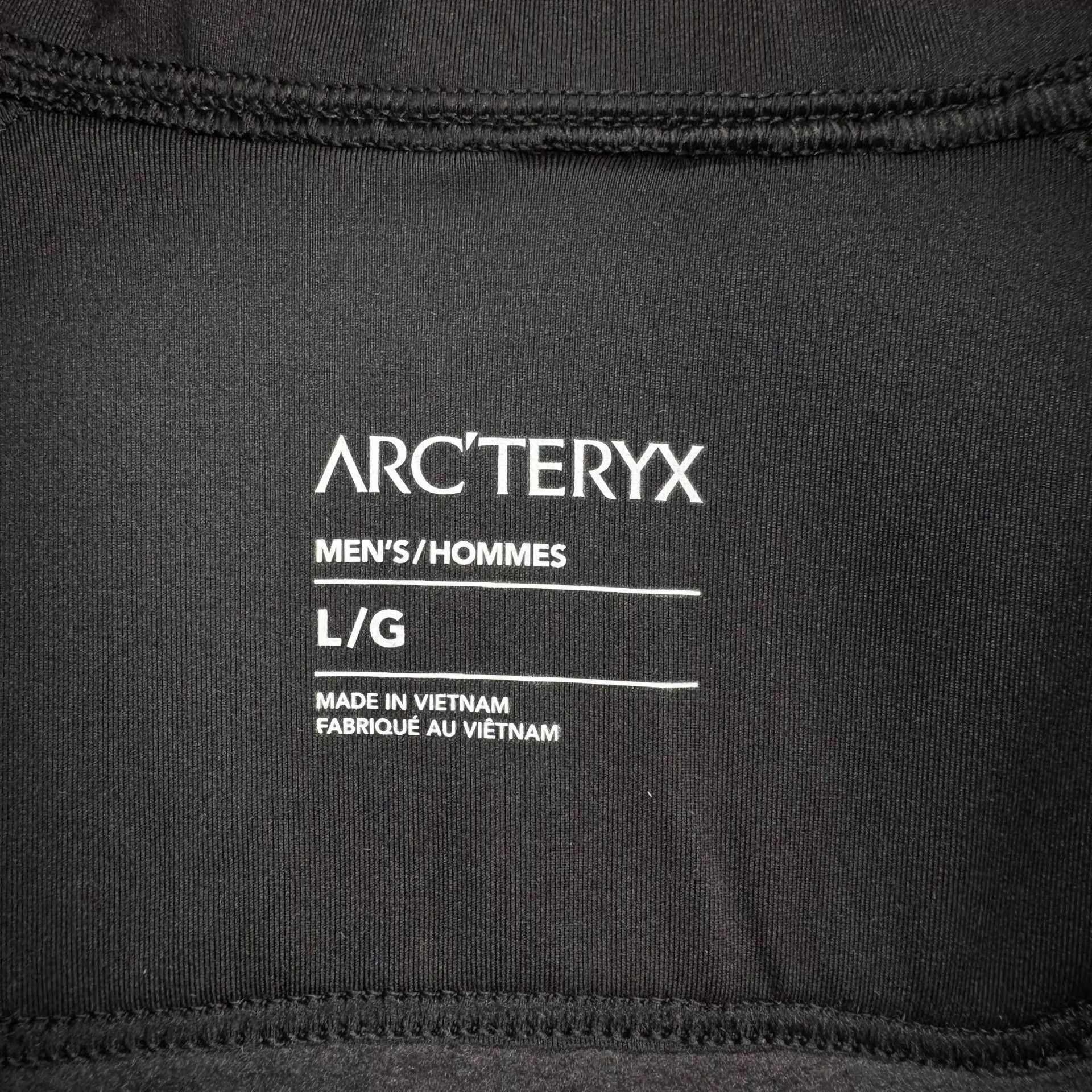 Arc'teryx Black Zip-Up Light Jacket Size L Size US L / EU 52-54 / 3 - 6 Thumbnail