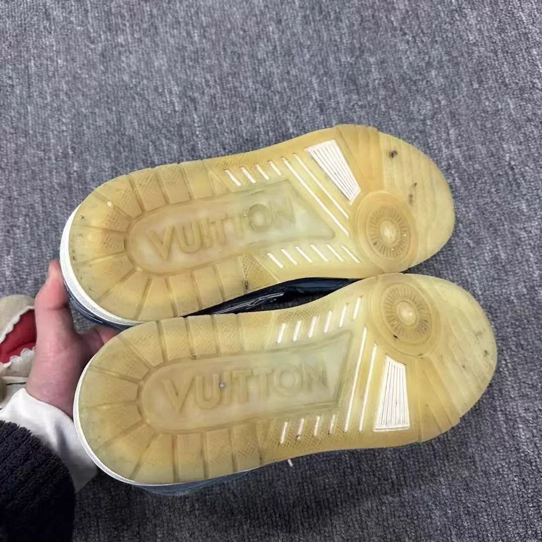 Louis Vuitton Blue Low-Top Sneakers with Pattern Size US 9.5 / EU 42-43 - 6 Thumbnail