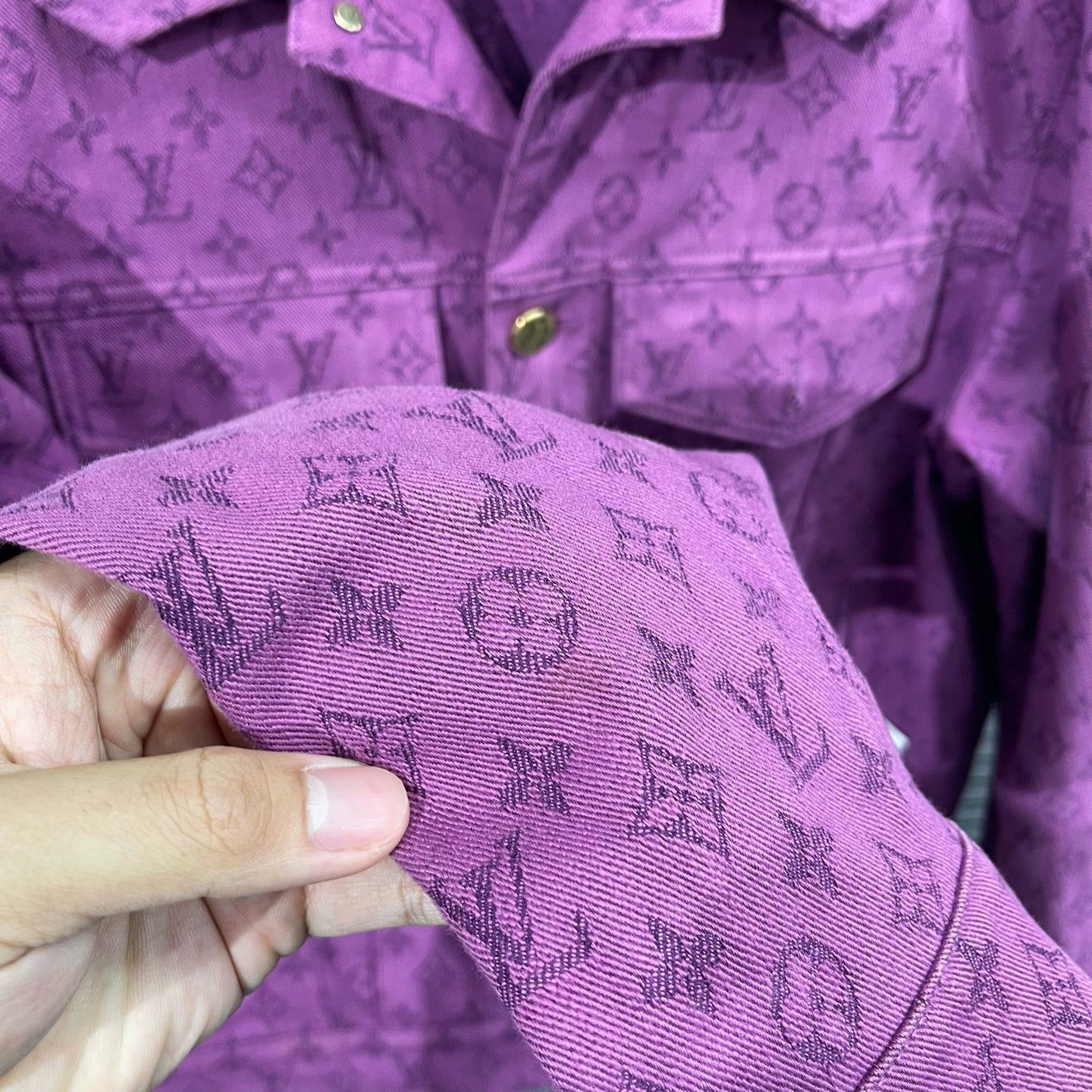 Louis Vuitton Purple Patterned Denim Jacket Size US M / EU 48-50 / 2 - 6 Thumbnail
