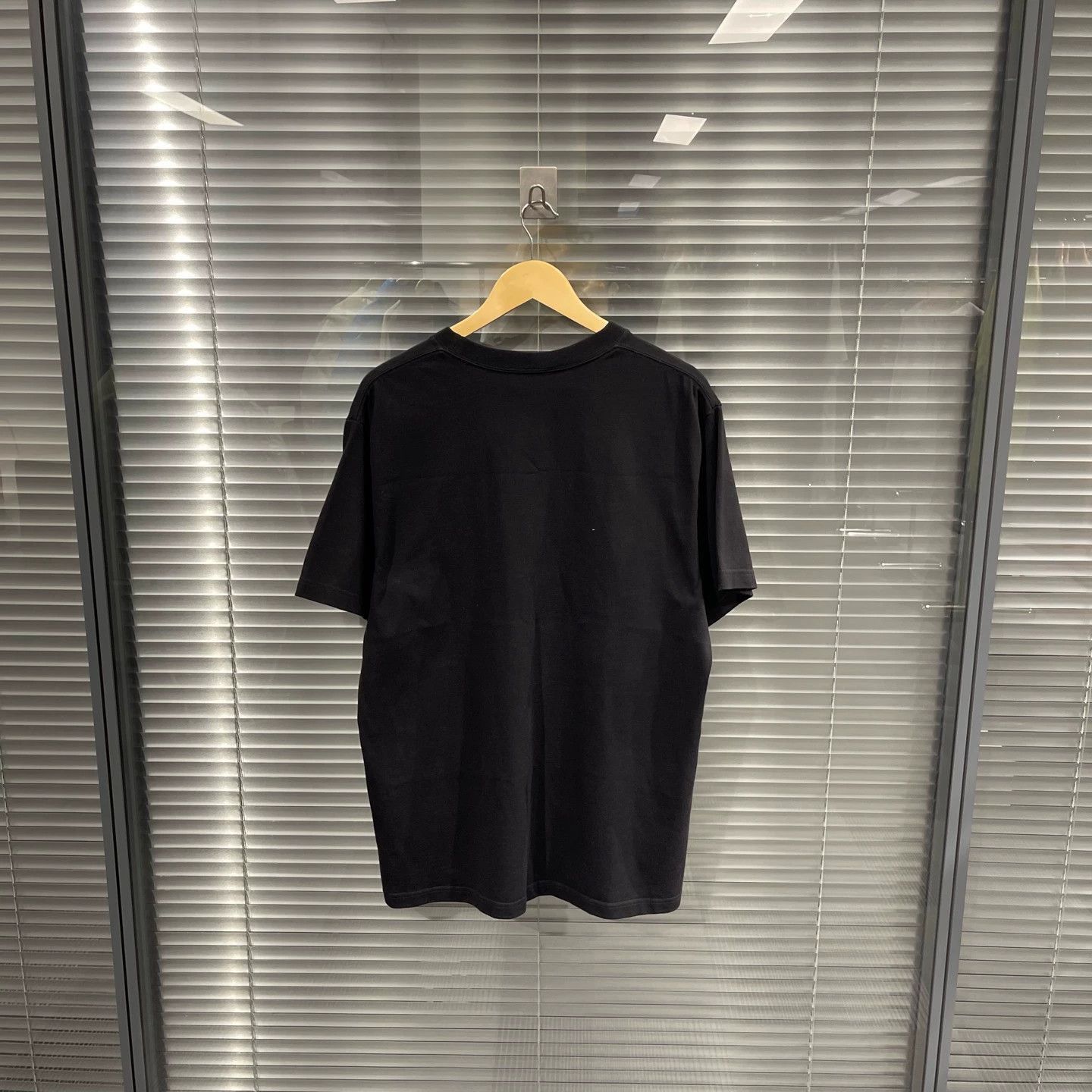 Dior Black Short-Sleeve Graphic Print T-Shirt Size US XL / EU 56 / 4 - 2 Thumbnail