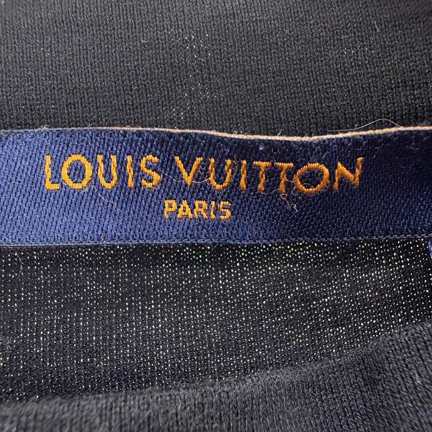 Louis Vuitton Black Short Sleeve Crew Neck Shirt - L Size US L / EU 52-54 / 3 - 4 Thumbnail