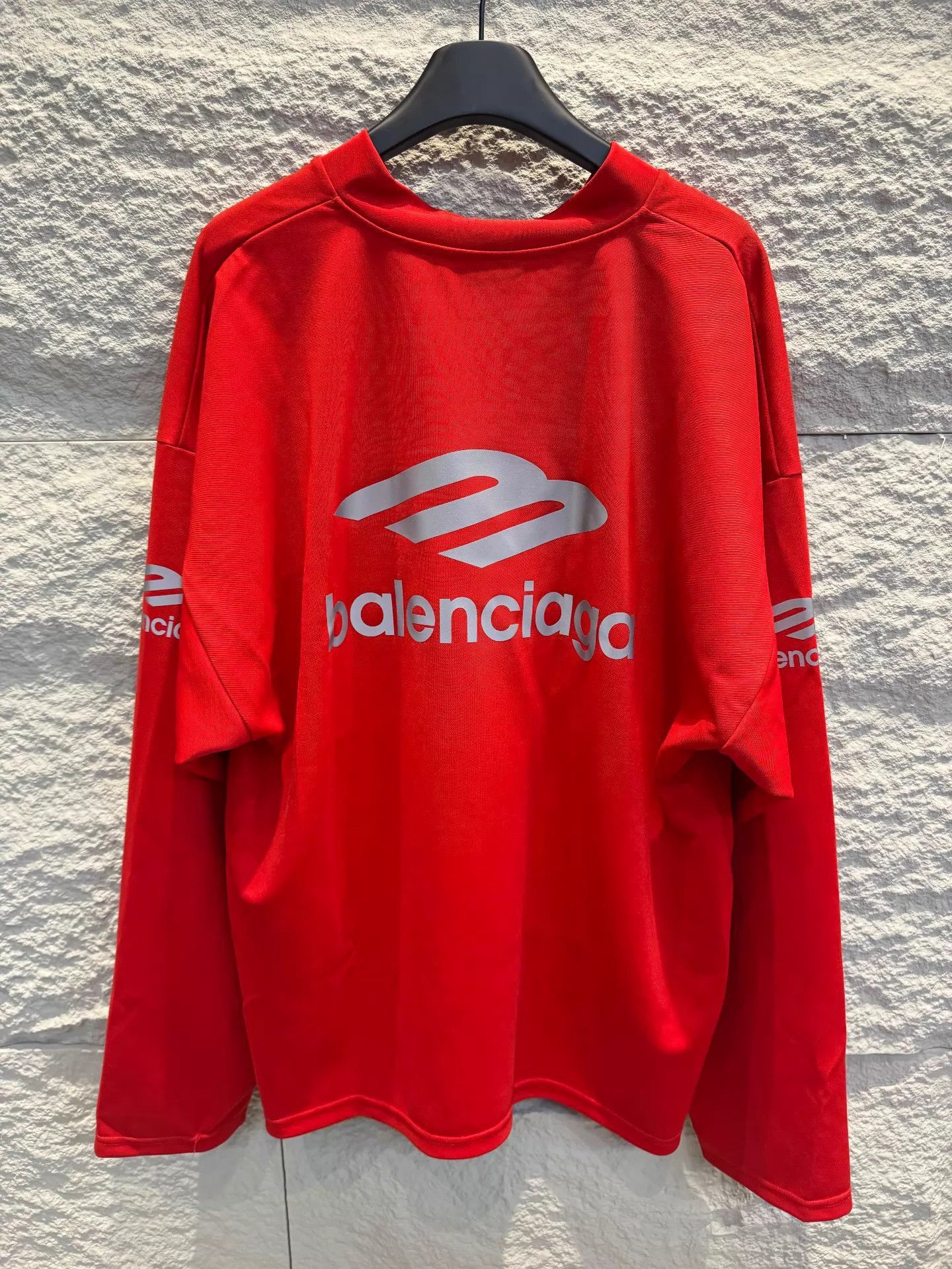 Balenciaga Red Long Sleeve V-Neck Shirt Size US XS / EU 42 / 0 - 4 Thumbnail