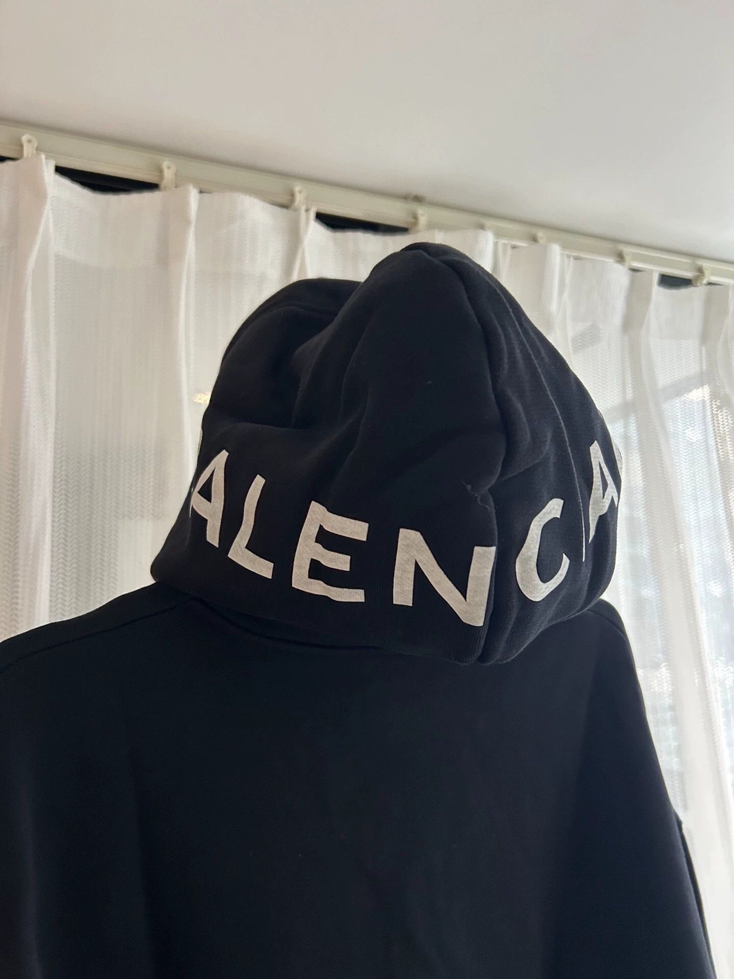 Balenciaga Black Oversized Hoodie with Drawstring Size US XS / EU 42 / 0 - 2 Thumbnail