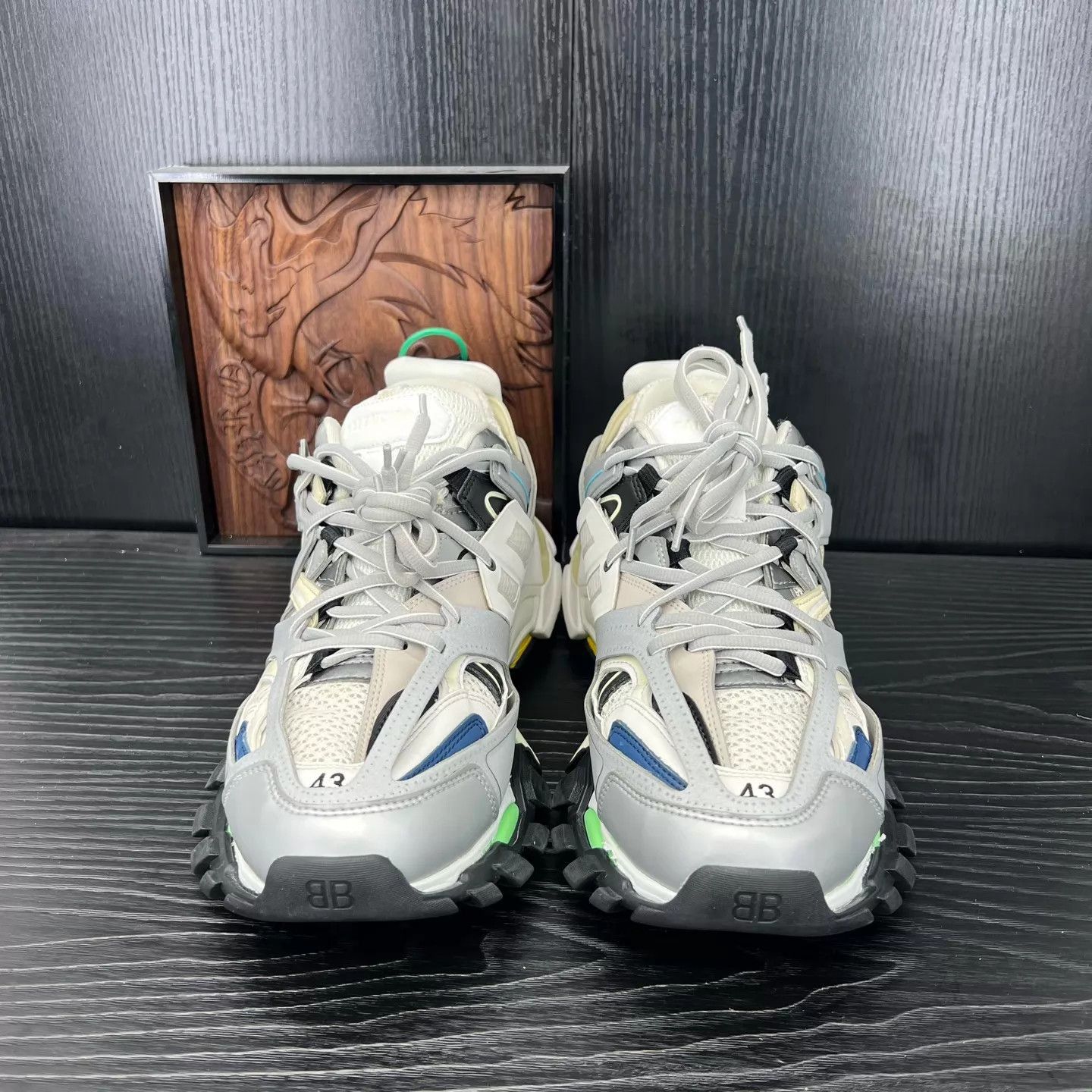 Balenciaga Gray Low-Top Sneakers Size 10 Size US 10 / EU 43 - 4 Thumbnail