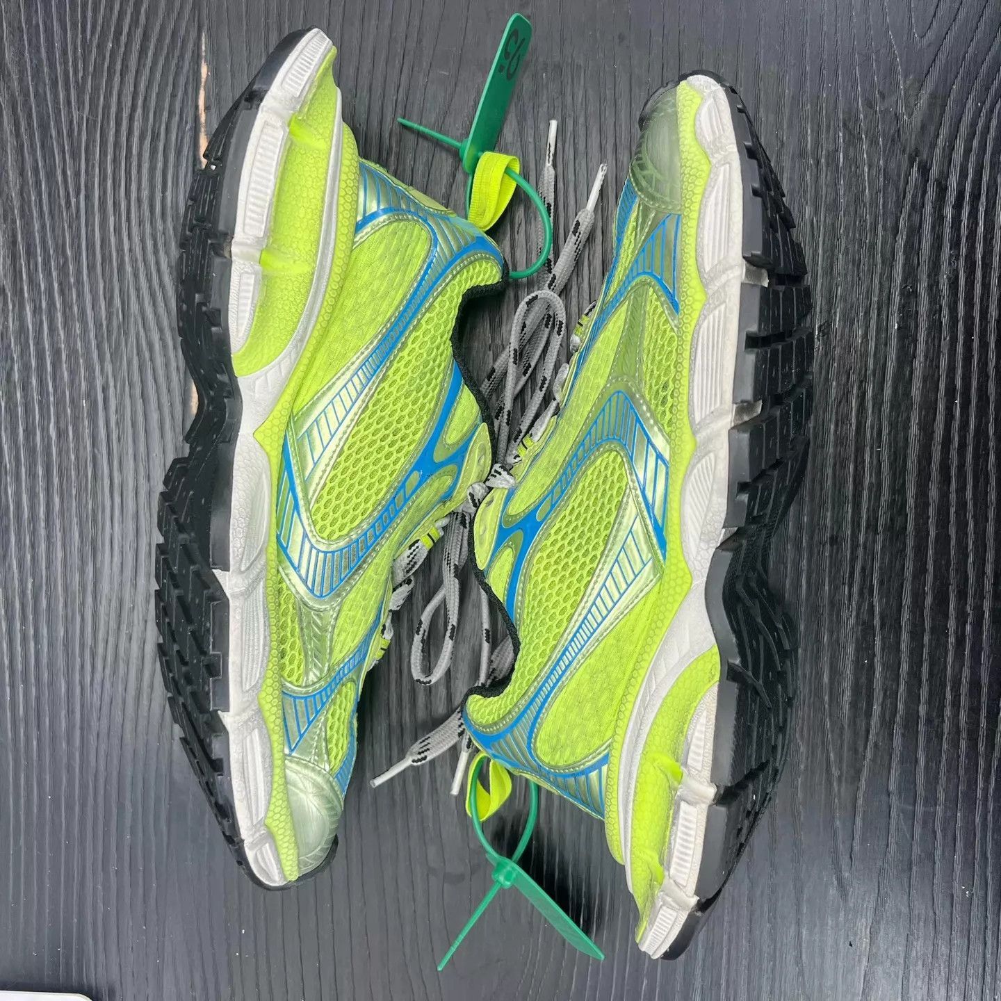 Balenciaga Green Mesh Lowtop Sneakers Size 9 Size US 9 / EU 42 - 7 Thumbnail