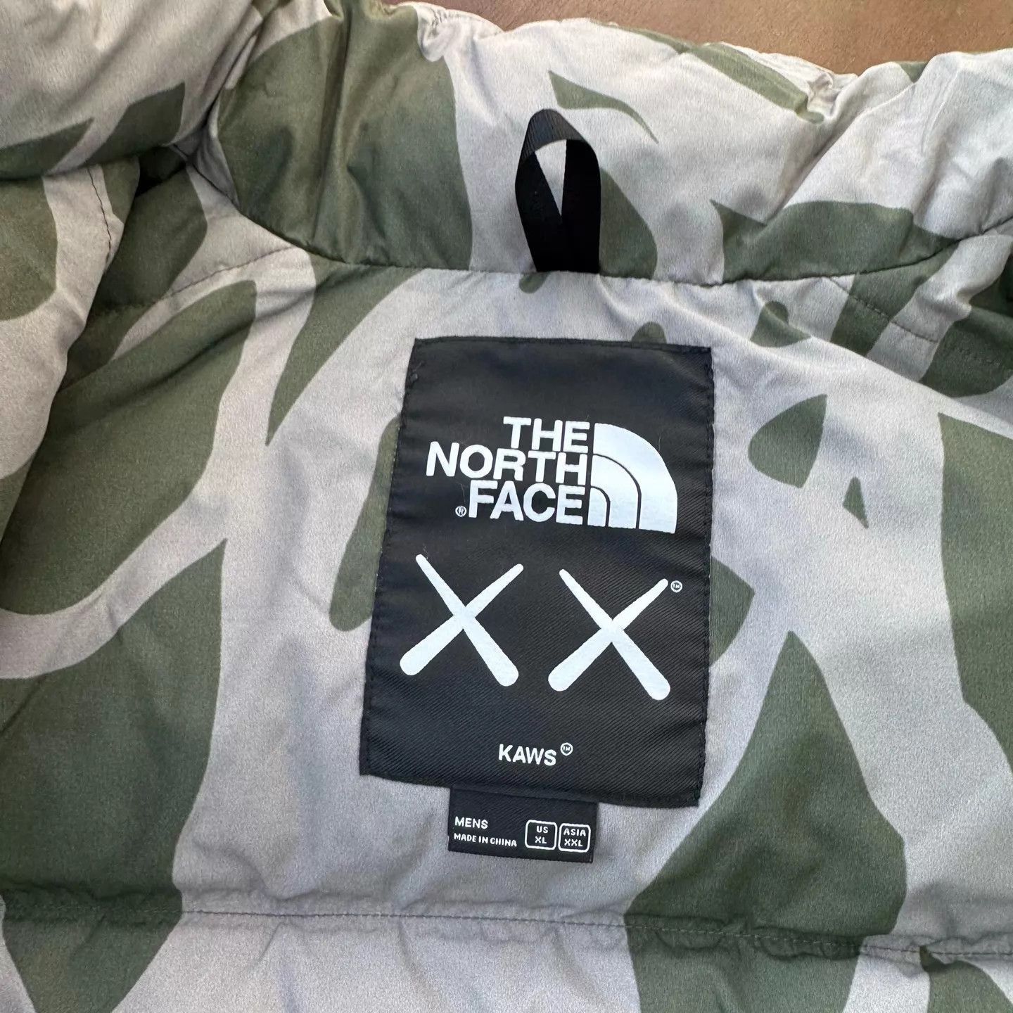 The North Face Multi Camo Puffer Jacket - XL Size US XL / EU 56 / 4 - 8 Thumbnail