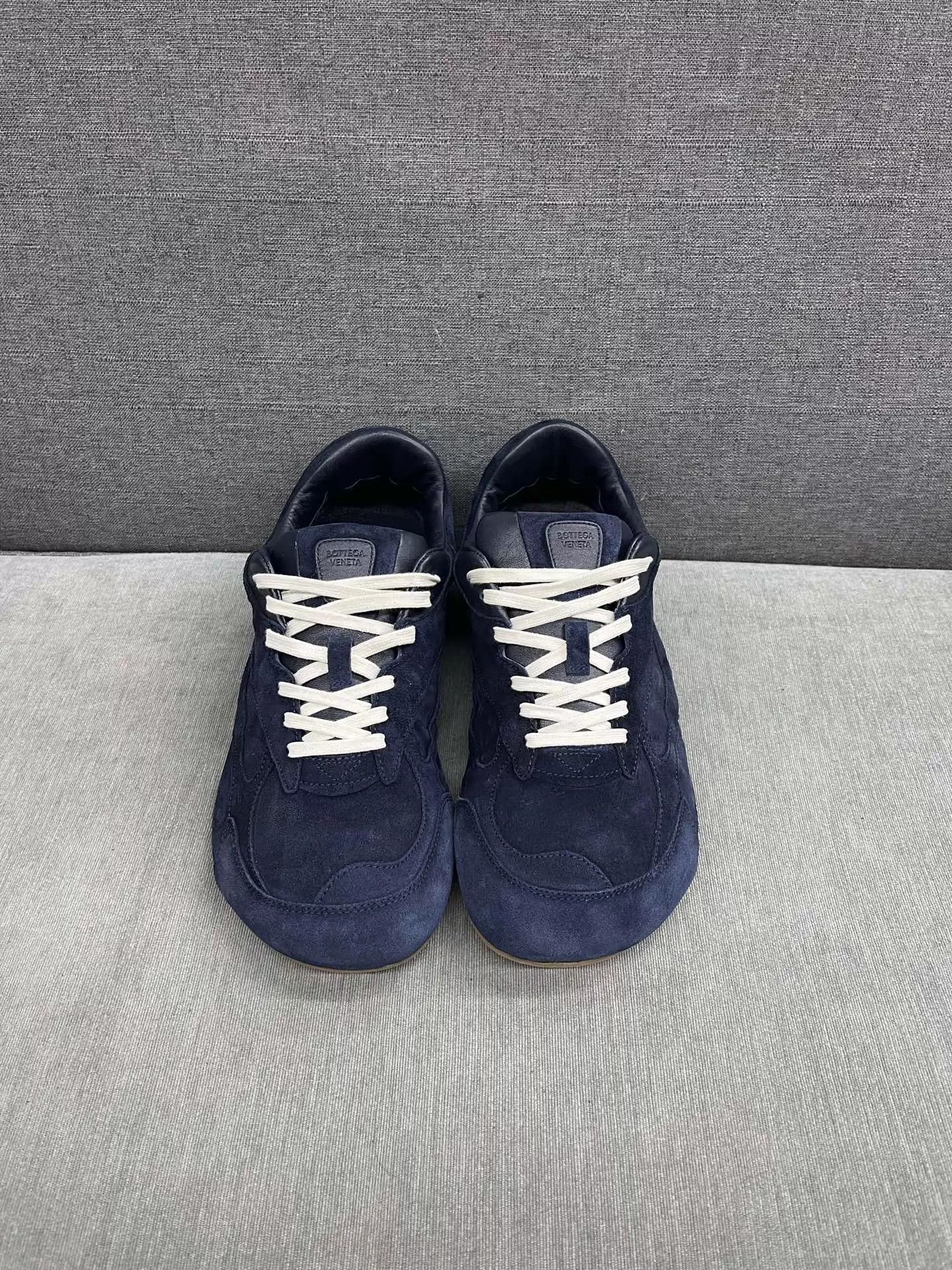 Bottega Veneta Blue Low-Top Sneakers Size 10 Size US 10 / EU 43 - 2 Thumbnail