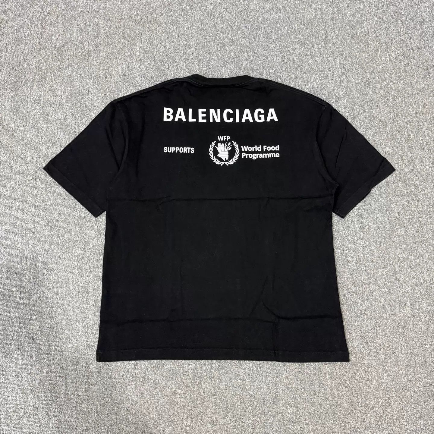Balenciaga Black WFP World Food Programme Short Sleeve Tee Size US M / EU 48-50 / 2 - 2 Thumbnail