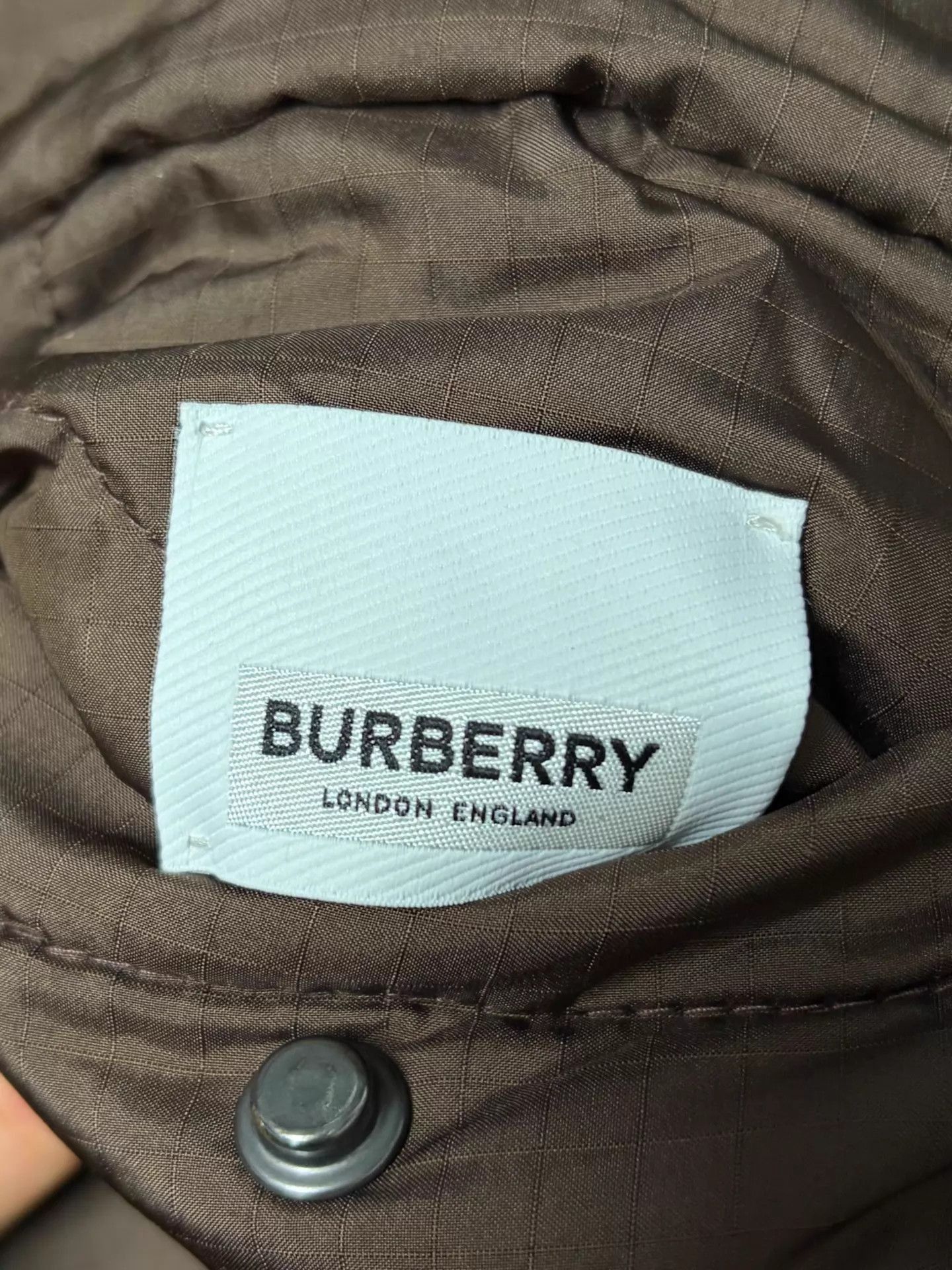 Burberry Brown Quilted Jacket with Button Front - Size L Size US L / EU 52-54 / 3 - 6 Thumbnail