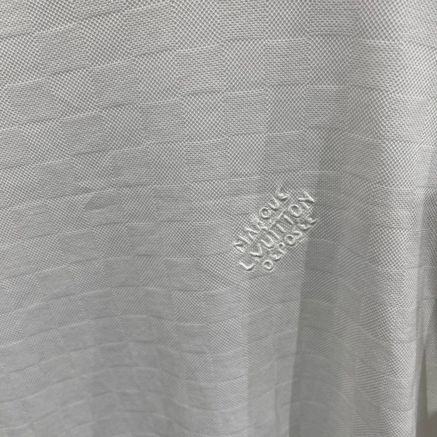 Louis Vuitton White Short-Sleeve Crewneck T-Shirt Size US S / EU 44-46 / 1 - 4 Thumbnail