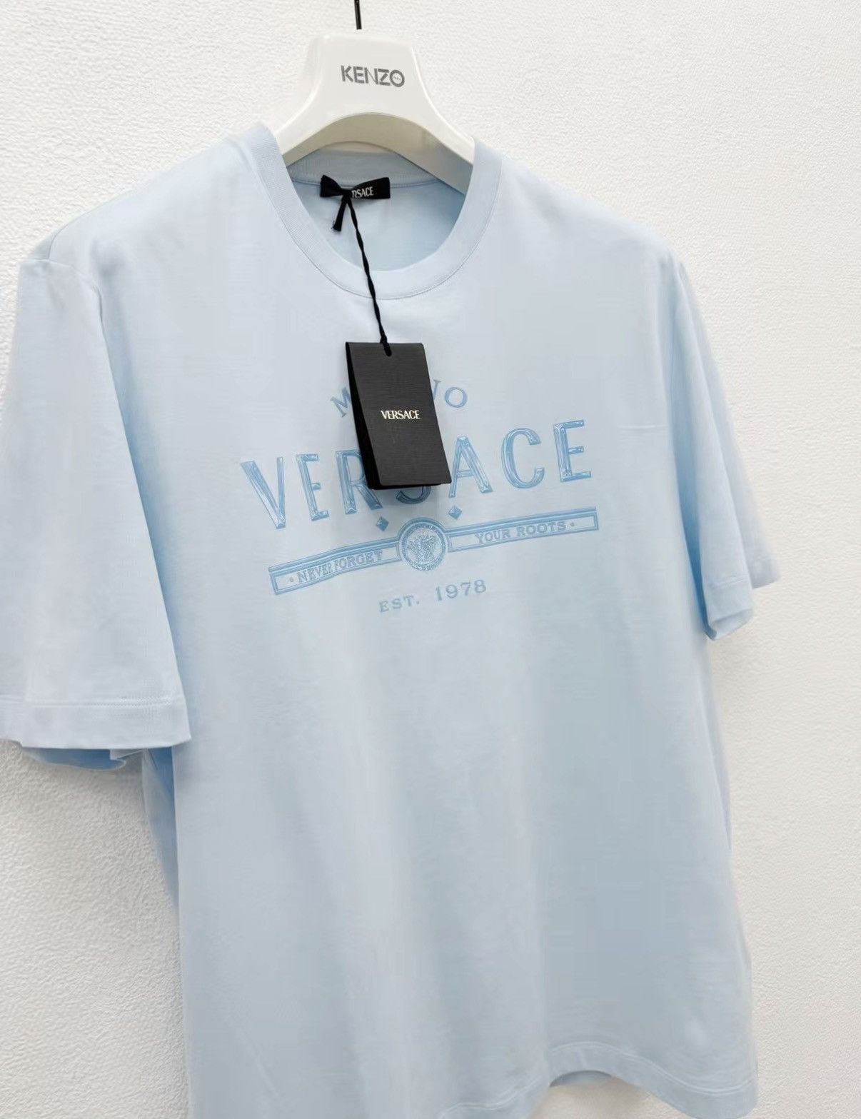 Versace Blue Short-Sleeve Graphic T-Shirt Size US L / EU 52-54 / 3 - 2 Thumbnail