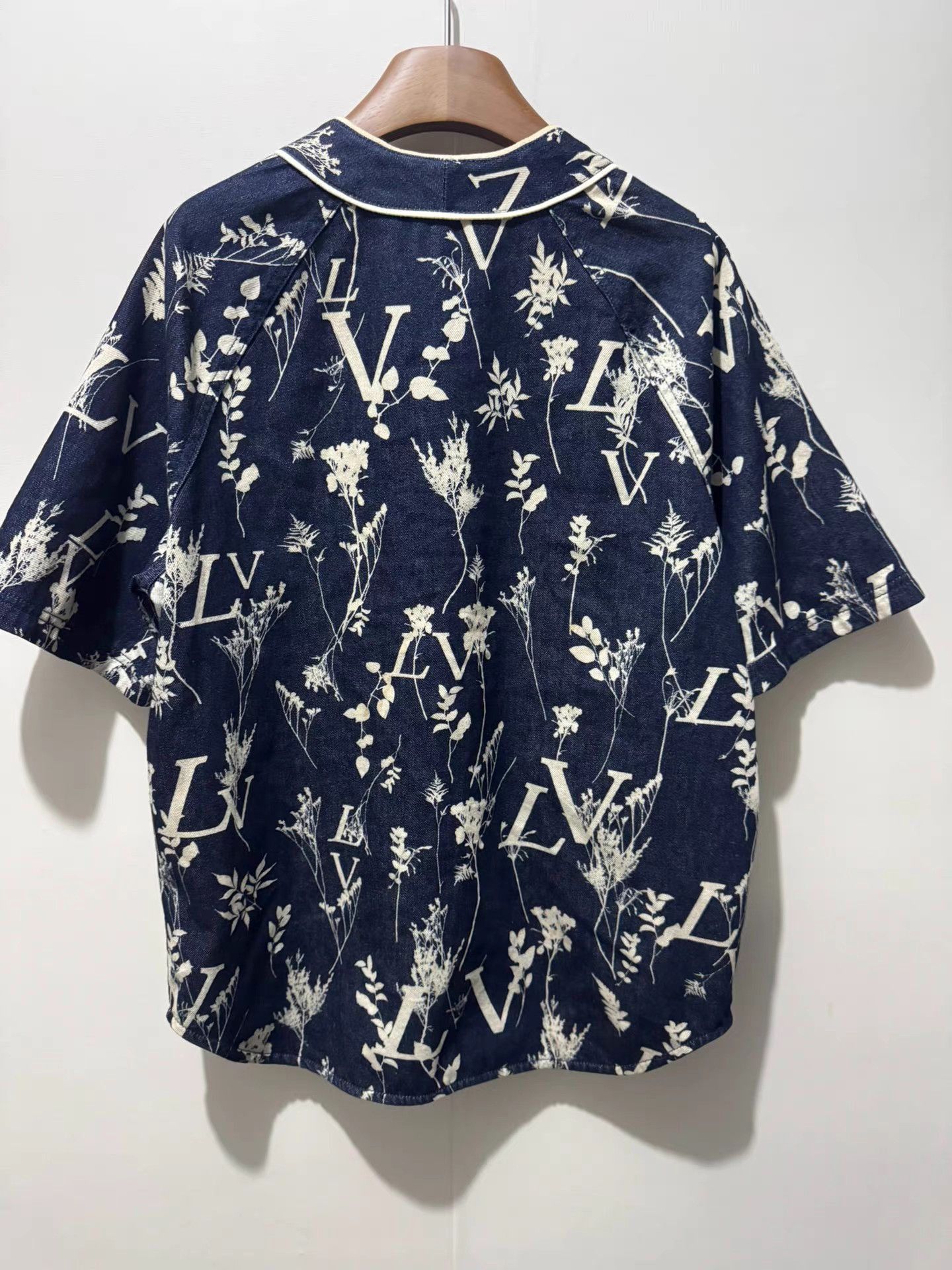 Louis Vuitton Blue Short-Sleeve Floral & Letter Print Shirt Size US S / EU 44-46 / 1 - 2 Thumbnail