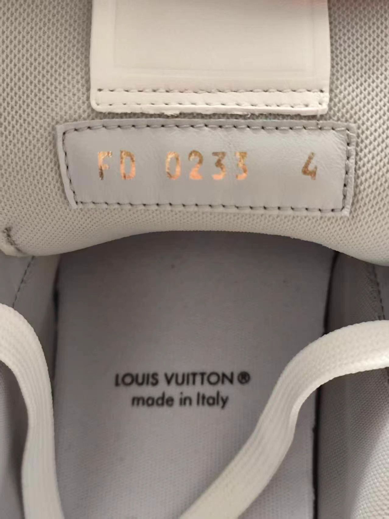 Louis Vuitton White High-Top Sneakers Size US 5.5 / EU 38 - 4 Thumbnail