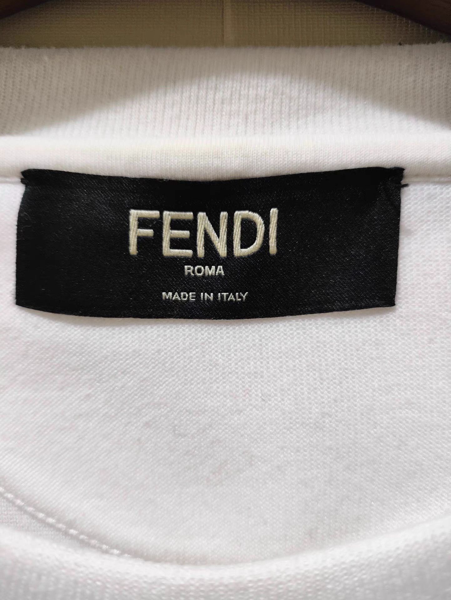 Fendi White Long Sleeve Sweatshirt with Graphic Stripe Size US XS / EU 42 / 0 - 3 Thumbnail